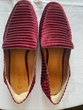 CC Corso Como Chrissa Burgundy Velvet Leather Sole Loafers Size 10